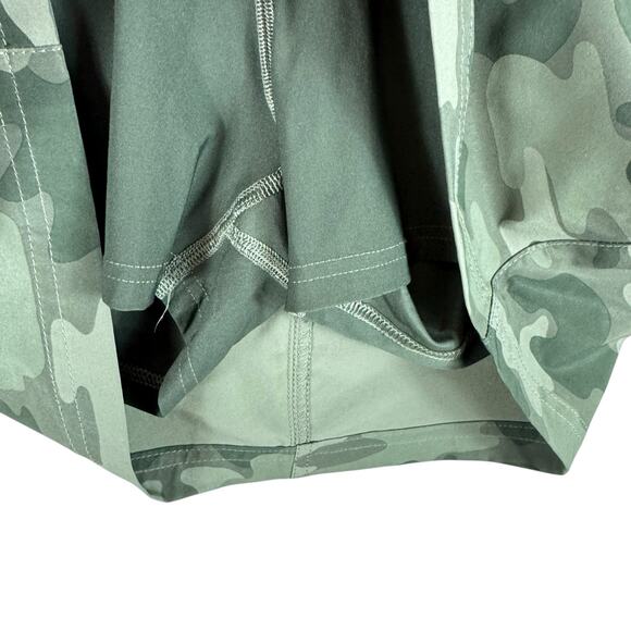 Eddie Bauer Green Camo Adventurer 2.0 Skort Mini Skirt Pockets Women's Size 6 - Picture 8 of 10
